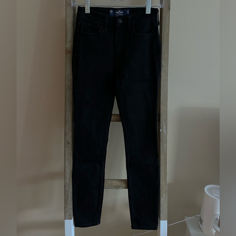 Black High Rise Skinny Jeans